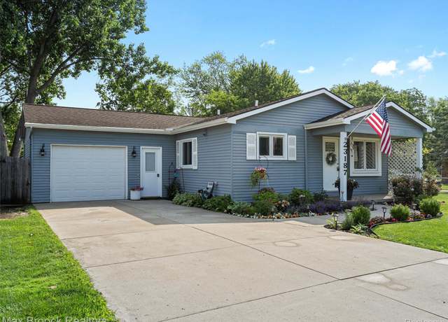 Property at 23187 Talbot St, Clinton Township, MI 48035, 2 beds, 1 bath