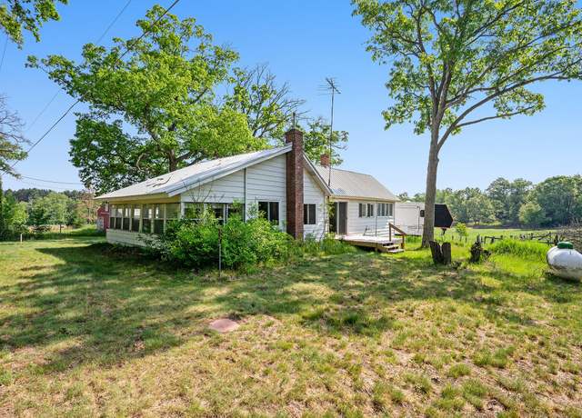 Property at 7034 Schow Rd, Holton, MI 49425, 1 bed, 1 bath