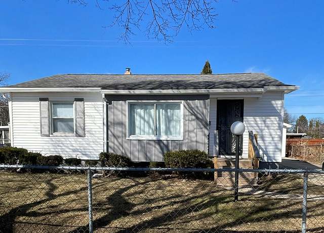 Property at 3537 Lynn St, Flint, MI 48503, 3 beds, 1 bath