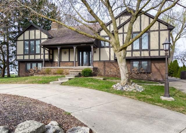 Property at 28220 Swan Island Dr, Grosse Ile, MI 48138, 4 beds, 3 baths