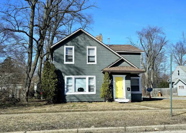 Property at 590 Catawba Ave, Muskegon, MI 49442, 4 beds, 2 baths
