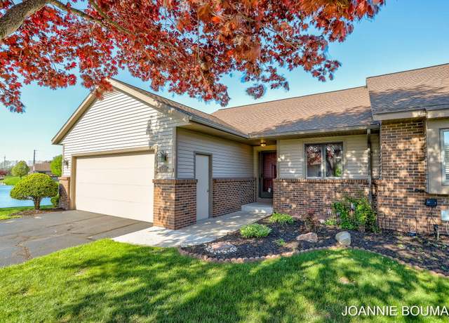 Property at 9066 Lakeview Ct, Zeeland, MI 49464, 2 beds, 2 baths