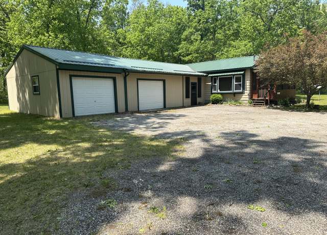 Property at 5649 W 76th St, Baldwin, MI 49304, 2 beds, 1.5 baths
