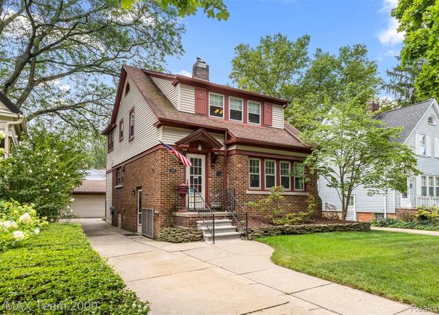 Property at 22549 Nona St, Dearborn, MI 48124, 3 beds, 2.5 baths
