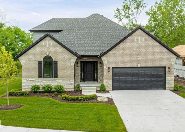 Property at 16612 Via Villagio Dr, Macomb, MI 48042, 3 beds, 3 baths