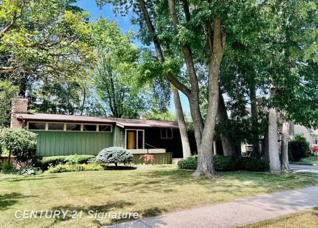 Property at 237 Reynick Ave, Saginaw, MI 48602, 3 beds, 1.5 baths