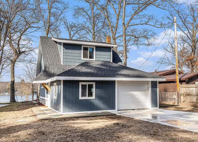 Property at 5557 Front St, Newaygo, MI 49337, 4 beds, 2 baths
