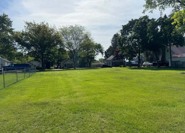 Property at 113 Grove Ave, Alma, MI 48801