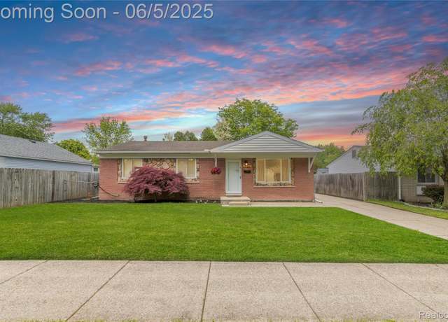Property at 38730 Monmouth St, Canton, MI 48186, 3 beds, 2 baths