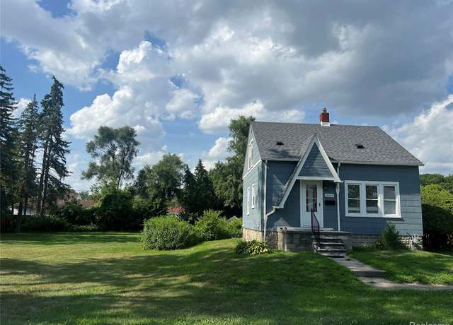 Property at 32270 Bridge St, Garden City, MI 48135, 3 beds, 1 bath