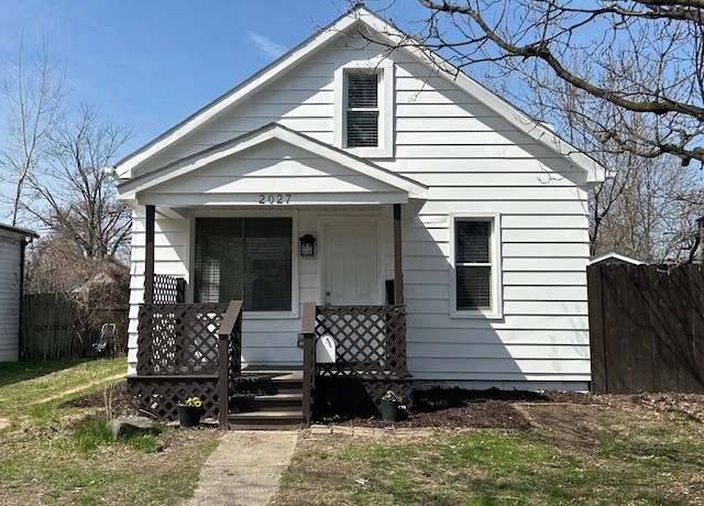 Property at 2027 Wrenson St, Ferndale, MI 48220, 3 beds, 1 bath
