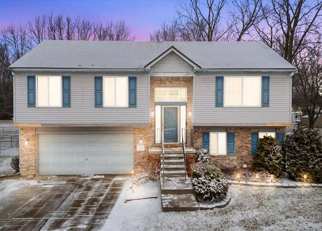 Property at 38606 Nottingham Dr, Romulus, MI 48174, 3 beds, 2 baths