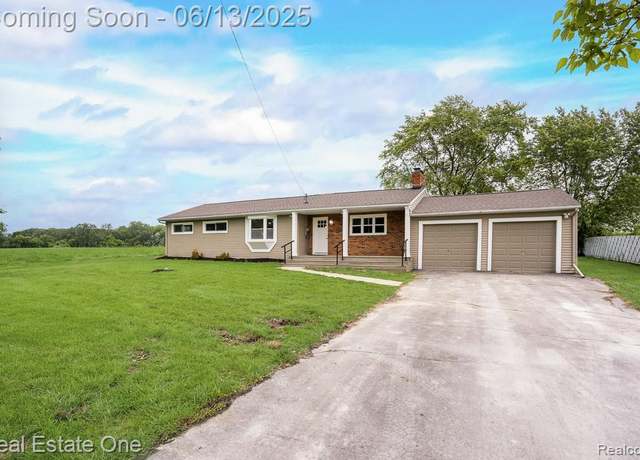 Property at 8249 Beers Rd, Swartz Creek, MI 48473, 4 beds, 2 baths