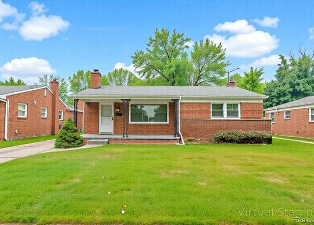 Property at 8403 Kinmore St, Dearborn Heights, MI 48127, 3 beds, 1.5 baths