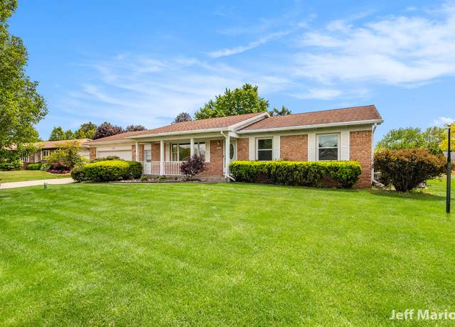 Property at 109 Holiday Dr, Ionia, MI 48846, 3 beds, 1.5 baths
