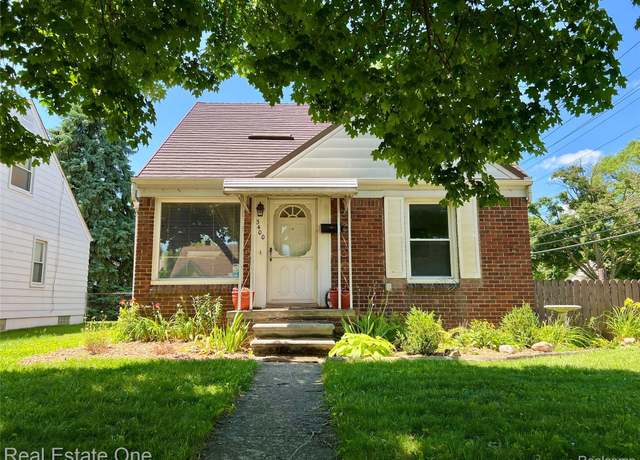 Property at 3400 Chestnut St, Dearborn, MI 48124, 3 beds, 1 bath