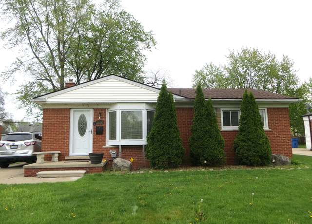 Property at 24212 Melody Rd, Warren, MI 48089, 3 beds, 1 bath