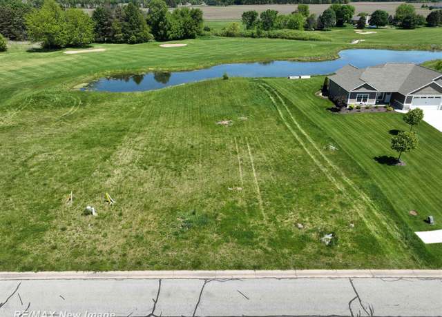Property at 1397 Eagle Crest Ct, Saginaw, MI 48609