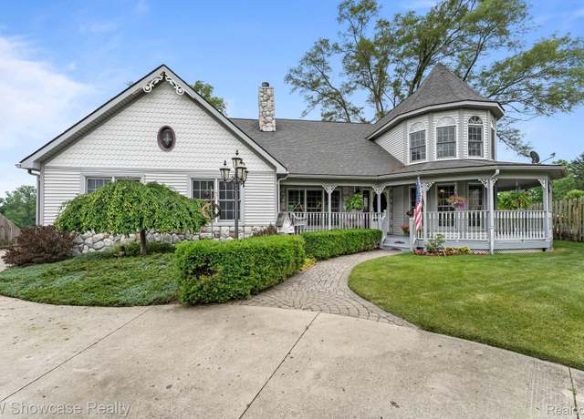 Property at 6476 Andersonville Rd, Waterford, MI 48329, 5 beds, 3.5 baths
