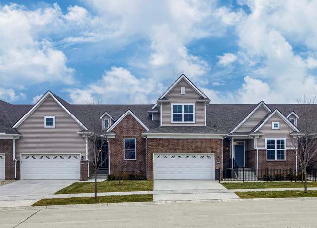 Property at 2245 Chase Dr #107, Howell, MI 48855, 3 beds, 2.5 baths