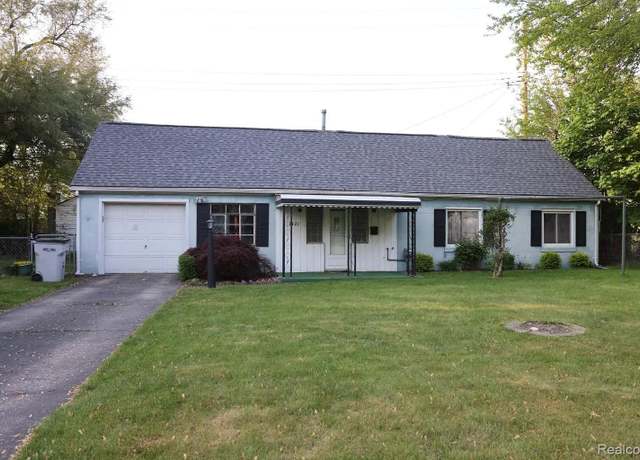 Property at 1421 E Elza Ave, Hazel Park, MI 48030, 2 beds, 1 bath