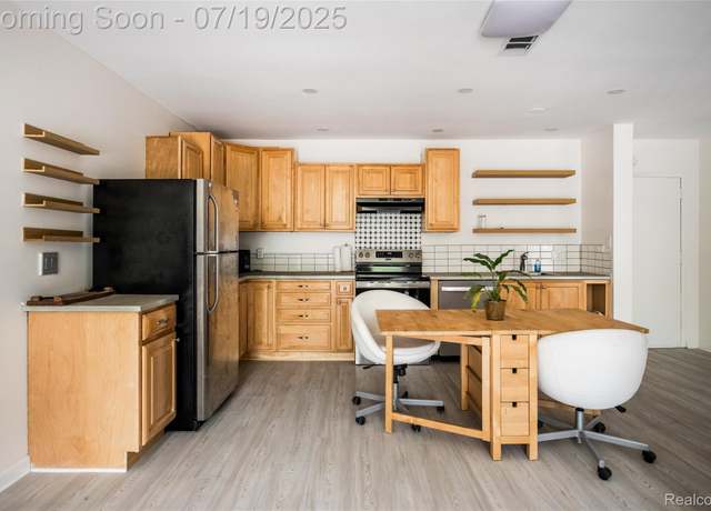 Property at 1941 Orleans St Unit 613/66, Detroit, MI 48207, 1 bed, 1 bath