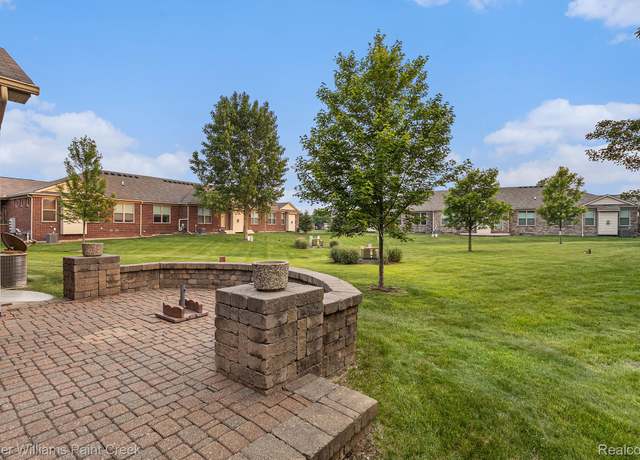 Property at 50021 Ludwig Ct, Utica, MI 48317, 3 beds, 2.5 baths