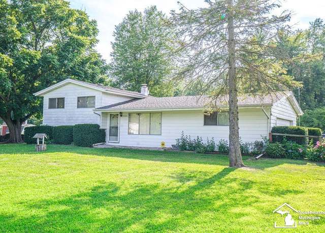 Property at 4824 Summerfield Rd, Summerfield Township, MI 49270, 3 beds, 1 bath