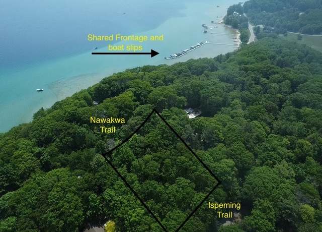 Property at 3019 Ishpeming Trl, Traverse City, MI 49686