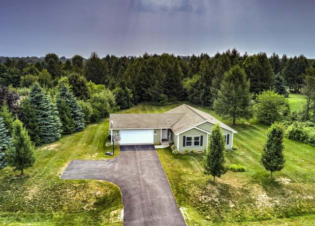 Property at 725 Francis Dr, Blair Township, MI 49696, 3 beds, 2 baths