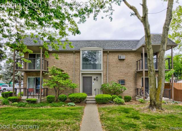 Property at 1705 E 14 Mile Rd Unit D, Birmingham, MI 48009, 1 bed, 1 bath