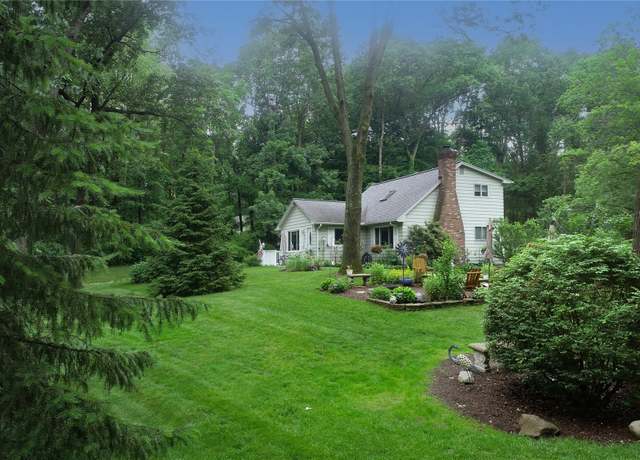Property at 5124 Perryville Rd, Holly, MI 48442, 3 beds, 1.5 baths