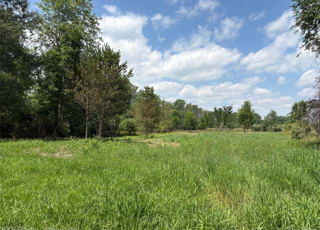 Property at 11 Sullivan Rd Rd, Emmett, MI 48022