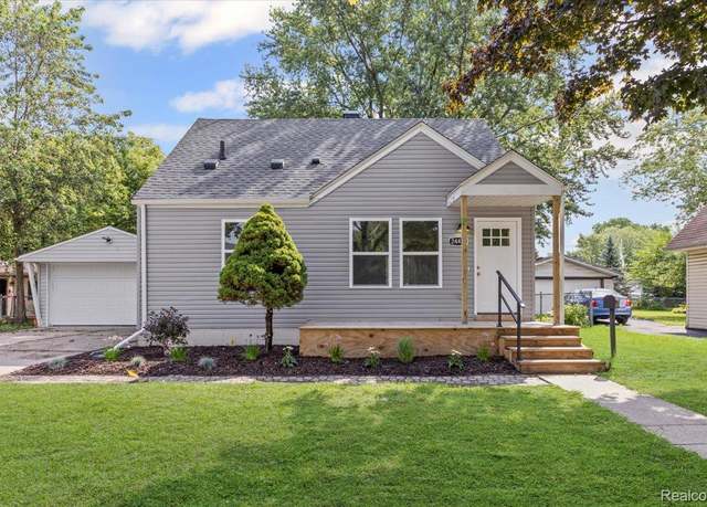Property at 24416 Stewart Ave, Warren, MI 48089, 3 beds, 1 bath