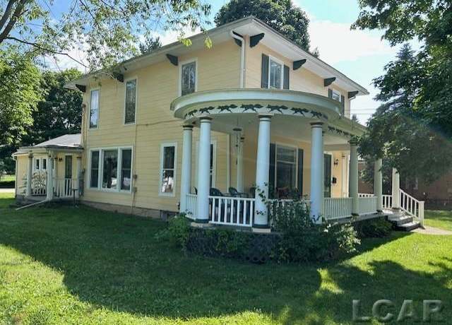 Property at 114 E Pottawatamie St, Tecumseh, MI 49286, 3 beds, 2 baths
