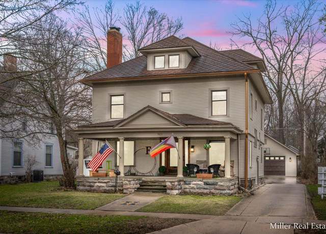 Property at 526 W Green St, Hastings, MI 49058, 4 beds, 1.5 baths