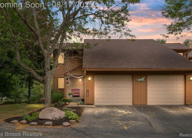 Property at 7680 Hudson Ct, Dexter, MI 48130, 3 beds, 3 baths
