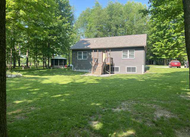 Property at 252 E Fenn Rd, Coldwater, MI 49036, 1 bed, 2 baths