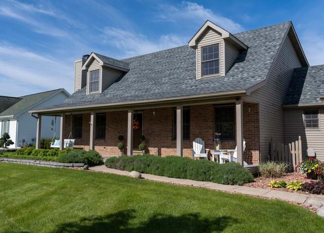 Property at 2152 Cornerstone Dr, Mt Pleasant, MI 48858, 4 beds, 2.5 baths