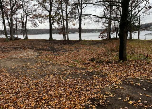 Property at 9485 Lakeview Dr, Pinckney, MI 48169