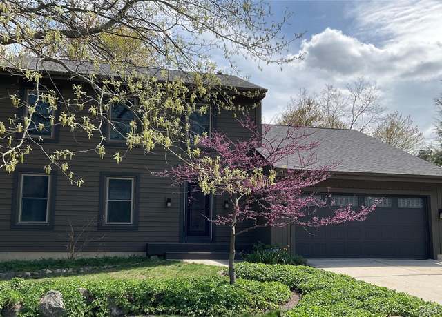 Property at 6148 Oakpark Trl, Haslett, MI 48840, 4 beds, 2.5 baths