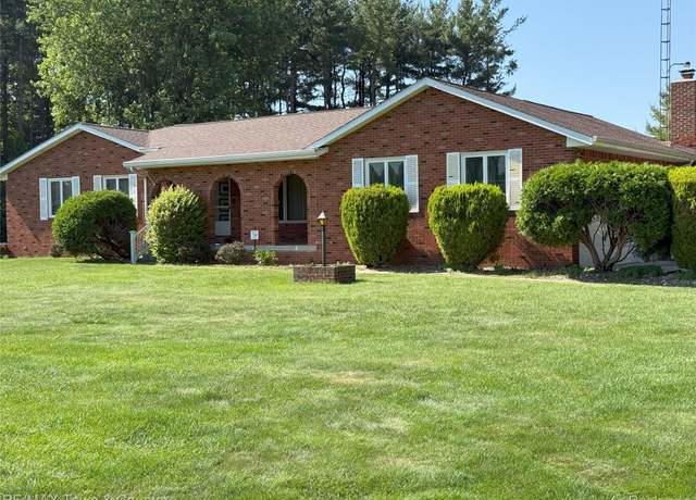 Property at 5070 W Farrand Rd, Clio, MI 48420, 3 beds, 2.5 baths