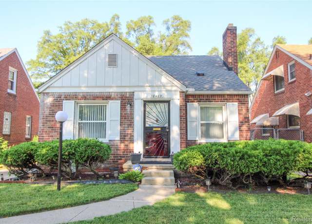 Property at 18489 Whitcomb St, Detroit, MI 48235, 3 beds, 1.5 baths