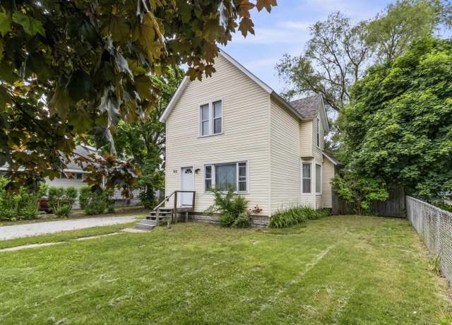 Property at 913 Tunnel St, Port Huron, MI 48060, 4 beds, 1 bath