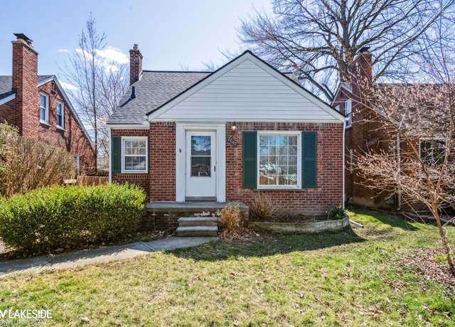 Property at 21112 Hunt Club Dr, Harper Woods, MI 48225, 3 beds, 1 bath