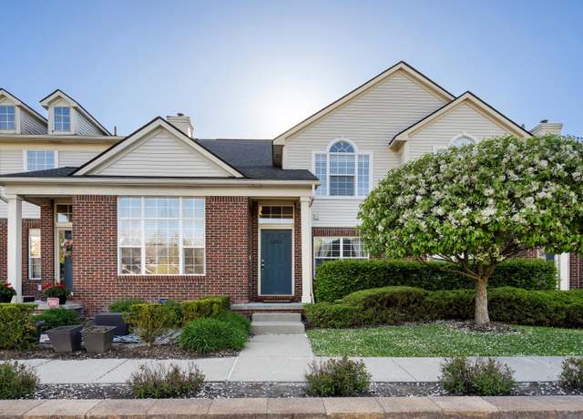 Property at 8204 Alexa Dr Dr, Walled Lake, MI 48390, 2 beds, 2 baths