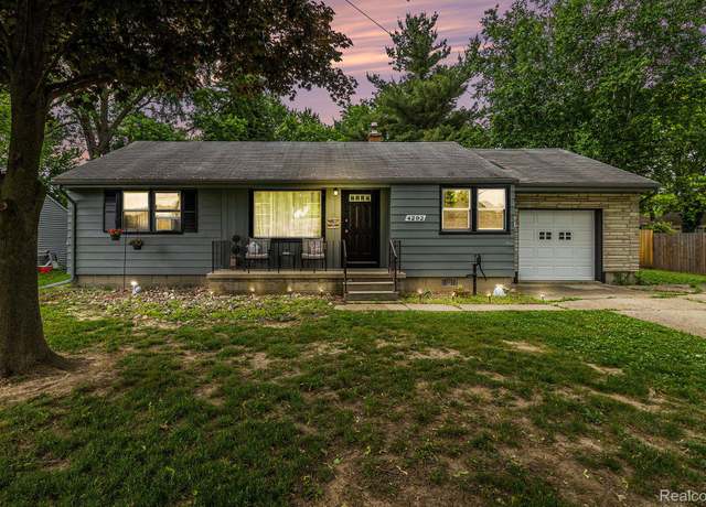 Property at 4292 Woodrow Ave, Burton, MI 48509, 3 beds, 1 bath