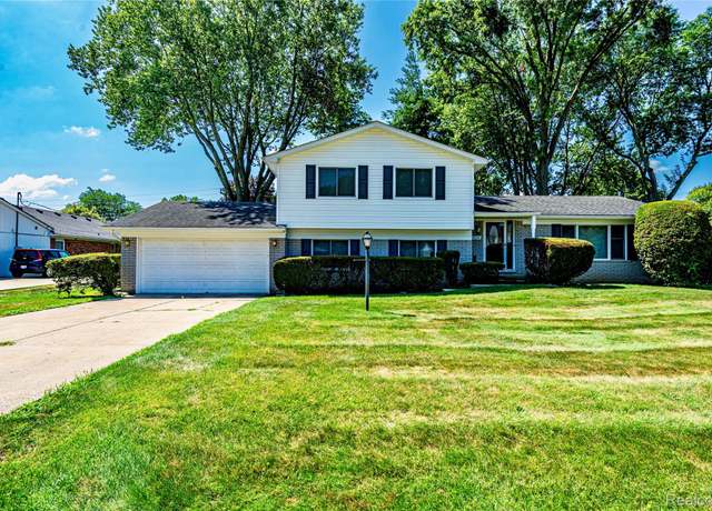 Property at 16156 Andover Dr, Clinton Township, MI 48035, 4 beds, 3 baths