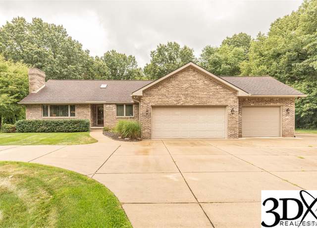 Property at 10840 Silver Lake Rd S, Green Oak Township, MI 48178, 3 beds, 2 baths