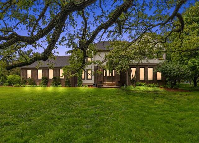 Property at 4047 Ramsgate Ct, Ann Arbor, MI 48103, 4 beds, 2.5 baths